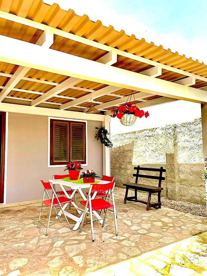 Lorelai Beach Marsala Exterior photo